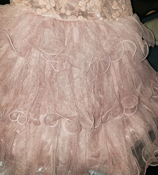 Girl's muave wired ruffle lace flower girl dress
